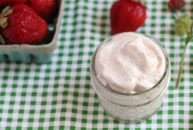 4-strawberries-and-cream-using-mexican-crema-melissa-bailey