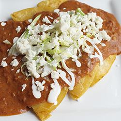 Chorizo Enfrijoladas con Queso